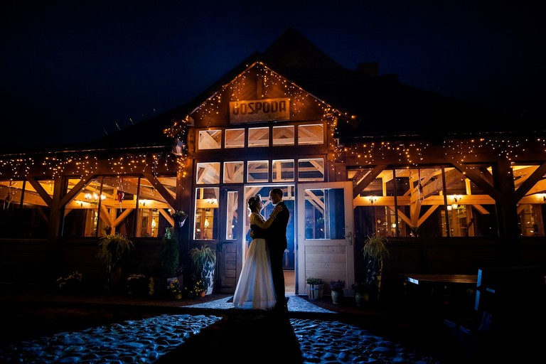 fotografia slubna nowy sacz, zdjecia slubne nowy sacz, slub w skansenie nowy sacz, wesele w miasteczku galicyjskim w nowym saczu, miasteczko galicyjskie nowy sacz, fotograf slubny zakopane, zdjecia slubne zakopane, fotografia slubna zakopane, zdjecia slubne bielsko, fotograf slubny bielsko, fotografia slubna cieszyn, www.magiaobrazu.com, zdjecia slubne bielsko, fotografia slubna slask, zdjecia slubne zywiec, zdjecia slubne cieszyn, dwoch fotografow na slub, zdjecia slubne slask,