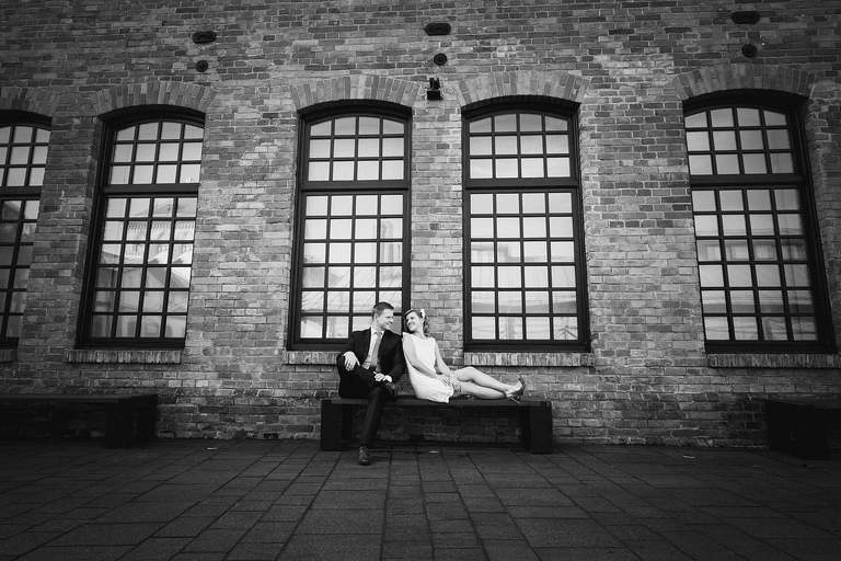 plener slubny w krakowie, sesja slubna w krakowie, plener slubny krakow, sesja slubna krakow, sesja slubna kladka benadka, miejski plener slubny, miejska sesja slubna, sesja slubna w miescie, fotografia slubna slask, zdjecia slubne slask, sesja slubna o swicie, plener slubny o swicie, fotografia slubna krakow, zdjecia slubne krakow, fotograf slubny krakow, dwoch fotografow na slub, zdjecia slubne cieszyn, fotografia slubna cieszyn