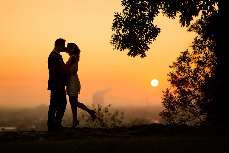 plener slubny w krakowie, sesja slubna w krakowie, plener slubny krakow, sesja slubna krakow, sesja slubna kladka benadka, miejski plener slubny, miejska sesja slubna, sesja slubna w miescie, fotografia slubna slask, zdjecia slubne slask, sesja slubna o swicie, plener slubny o swicie, fotografia slubna krakow, zdjecia slubne krakow, fotograf slubny krakow, dwoch fotografow na slub, zdjecia slubne cieszyn, fotografia slubna cieszyn