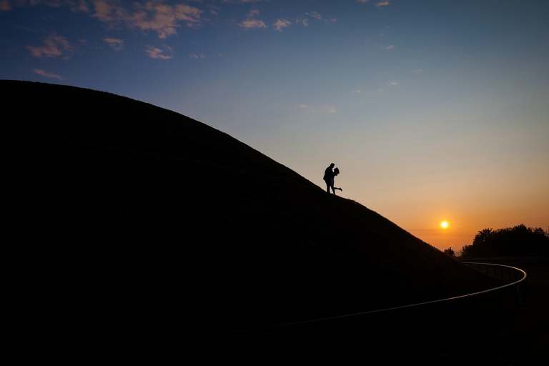 plener slubny w krakowie, sesja slubna w krakowie, plener slubny krakow, sesja slubna krakow, sesja slubna kladka benadka, miejski plener slubny, miejska sesja slubna, sesja slubna w miescie, fotografia slubna slask, zdjecia slubne slask, sesja slubna o swicie, plener slubny o swicie, fotografia slubna krakow, zdjecia slubne krakow, fotograf slubny krakow, dwoch fotografow na slub, zdjecia slubne cieszyn, fotografia slubna cieszyn