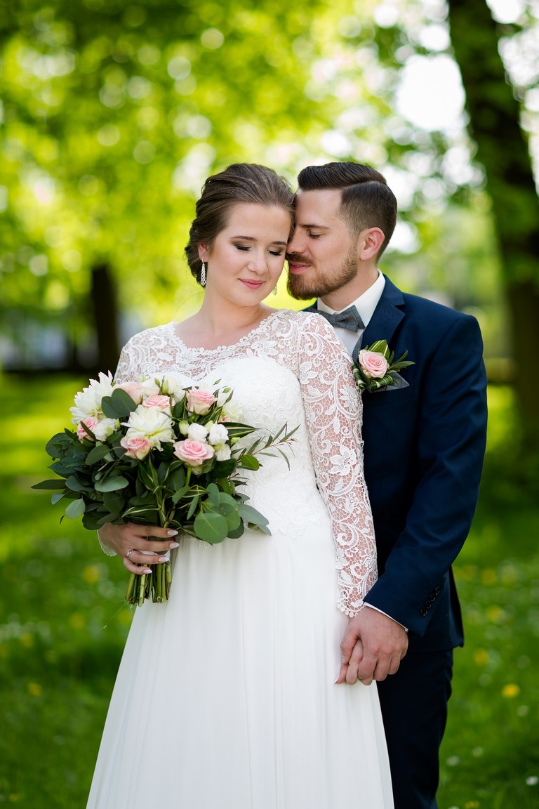 fotografia slubna, fotografia slubna krakow, zdjecia slubne krakow, fotograf slubny krakow, fotograf na wesele krakow, wesele best western krakow, wiosenny slub krakow, zdjecia slubne slask, fotografowie slubni krakow, dwoch fotografow na slub, najpiekniejsze zdjecia slubne, najlepsze zdjecia slubne, zdjecia slubne bielsko, fotograf slubny bielsko, www.magiaobrazu.com, zdjecia slubne bielsko, fotografia slubna slask, fotograf cieszyn, zdjecia slubne cieszyn