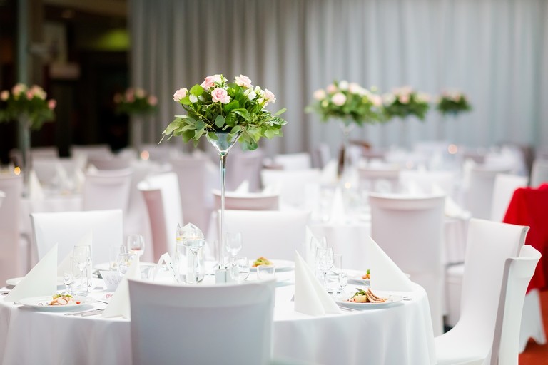 fotografia slubna, fotografia slubna krakow, zdjecia slubne krakow, fotograf slubny krakow, fotograf na wesele krakow, wesele best western krakow, wiosenny slub krakow, zdjecia slubne slask, fotografowie slubni krakow, dwoch fotografow na slub, najpiekniejsze zdjecia slubne, najlepsze zdjecia slubne, zdjecia slubne bielsko, fotograf slubny bielsko, www.magiaobrazu.com, zdjecia slubne bielsko, fotografia slubna slask, fotograf cieszyn, zdjecia slubne cieszyn