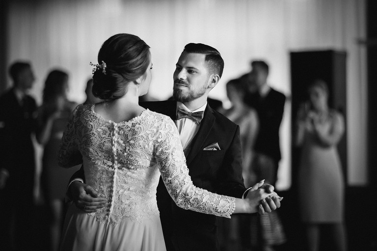 fotografia slubna, fotografia slubna krakow, zdjecia slubne krakow, fotograf slubny krakow, fotograf na wesele krakow, wesele best western krakow, wiosenny slub krakow, zdjecia slubne slask, fotografowie slubni krakow, dwoch fotografow na slub, najpiekniejsze zdjecia slubne, najlepsze zdjecia slubne, zdjecia slubne bielsko, fotograf slubny bielsko, www.magiaobrazu.com, zdjecia slubne bielsko, fotografia slubna slask, fotograf cieszyn, zdjecia slubne cieszyn