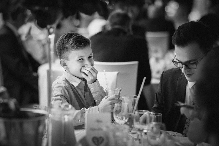 fotografia slubna, fotografia slubna krakow, zdjecia slubne krakow, fotograf slubny krakow, fotograf na wesele krakow, wesele best western krakow, wiosenny slub krakow, zdjecia slubne slask, fotografowie slubni krakow, dwoch fotografow na slub, najpiekniejsze zdjecia slubne, najlepsze zdjecia slubne, zdjecia slubne bielsko, fotograf slubny bielsko, www.magiaobrazu.com, zdjecia slubne bielsko, fotografia slubna slask, fotograf cieszyn, zdjecia slubne cieszyn