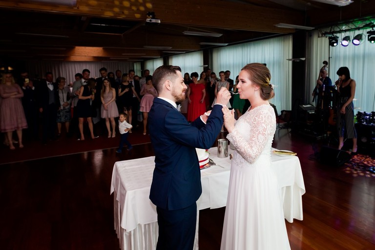 fotografia slubna, fotografia slubna krakow, zdjecia slubne krakow, fotograf slubny krakow, fotograf na wesele krakow, wesele best western krakow, wiosenny slub krakow, zdjecia slubne slask, fotografowie slubni krakow, dwoch fotografow na slub, najpiekniejsze zdjecia slubne, najlepsze zdjecia slubne, zdjecia slubne bielsko, fotograf slubny bielsko, www.magiaobrazu.com, zdjecia slubne bielsko, fotografia slubna slask, fotograf cieszyn, zdjecia slubne cieszyn