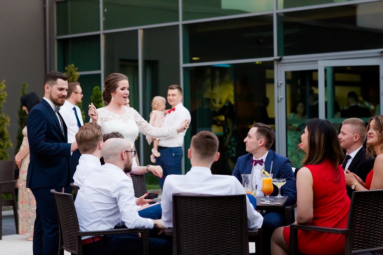 fotografia slubna, fotografia slubna krakow, zdjecia slubne krakow, fotograf slubny krakow, fotograf na wesele krakow, wesele best western krakow, wiosenny slub krakow, zdjecia slubne slask, fotografowie slubni krakow, dwoch fotografow na slub, najpiekniejsze zdjecia slubne, najlepsze zdjecia slubne, zdjecia slubne bielsko, fotograf slubny bielsko, www.magiaobrazu.com, zdjecia slubne bielsko, fotografia slubna slask, fotograf cieszyn, zdjecia slubne cieszyn