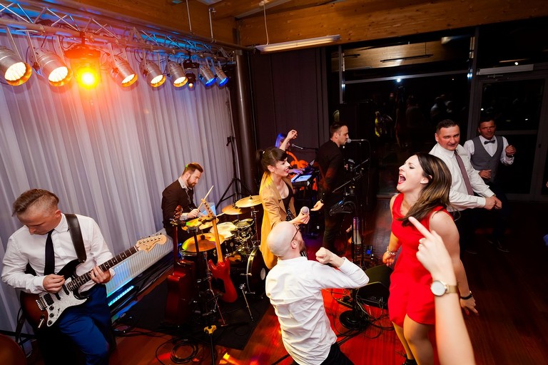 fotografia slubna, fotografia slubna krakow, zdjecia slubne krakow, fotograf slubny krakow, fotograf na wesele krakow, wesele best western krakow, wiosenny slub krakow, zdjecia slubne slask, fotografowie slubni krakow, dwoch fotografow na slub, najpiekniejsze zdjecia slubne, najlepsze zdjecia slubne, zdjecia slubne bielsko, fotograf slubny bielsko, www.magiaobrazu.com, zdjecia slubne bielsko, fotografia slubna slask, fotograf cieszyn, zdjecia slubne cieszyn