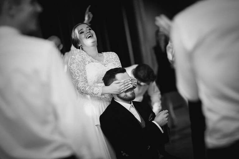 fotografia slubna, fotografia slubna krakow, zdjecia slubne krakow, fotograf slubny krakow, fotograf na wesele krakow, wesele best western krakow, wiosenny slub krakow, zdjecia slubne slask, fotografowie slubni krakow, dwoch fotografow na slub, najpiekniejsze zdjecia slubne, najlepsze zdjecia slubne, zdjecia slubne bielsko, fotograf slubny bielsko, www.magiaobrazu.com, zdjecia slubne bielsko, fotografia slubna slask, fotograf cieszyn, zdjecia slubne cieszyn