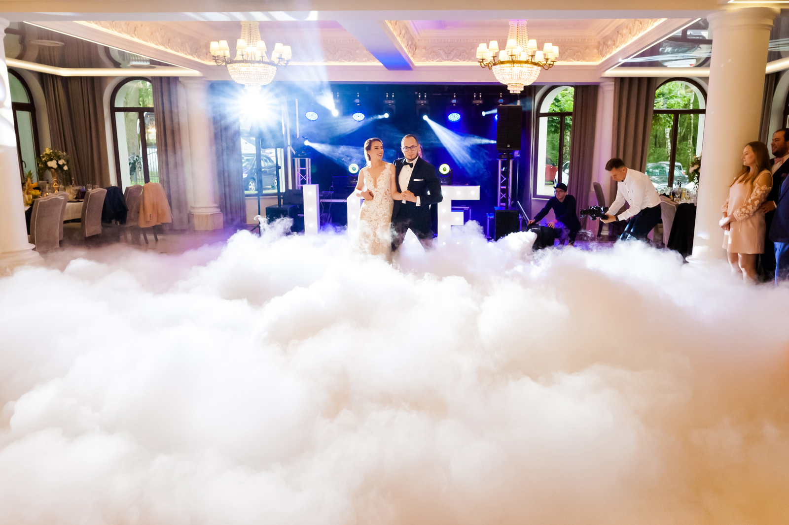 bialy dom paniowki, wesele w bialym domu paniówki, fotograf slubny slask, zdjecia slubne slask, fotografia slubna slask, fotografia slubna katowice, zdjecia slubne katowice, slub w kozłowej górze, zdjecia slubne rybnik, wesele w paniówkach, fotograf slubny katowice, zdjecia slubne bielsko, zdjecia slubne mikolow, fotografia slubna mikolow, zdjecia slubne zory, fotografia slubna bielsko, dwoch fotografow na slub, fotografia slubna krakow, fotograf na slub krakow, zdjecia slubne krakow, Magia Obrazu, Biały Dom Paniówki