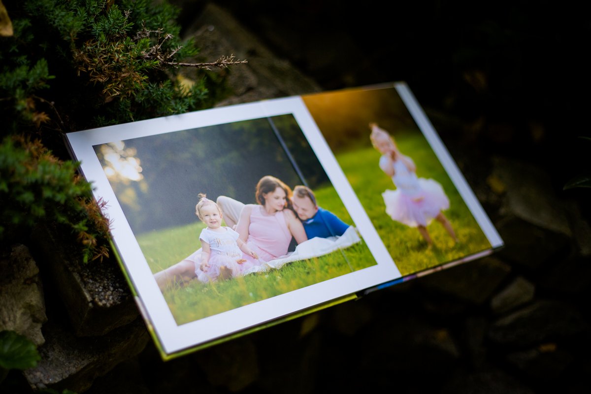 fotoalbum, fotoalbumy, album z sesji rodzinnej, fotoalbum sesja rodzinna, albumy z sesji, tani fotoalbum, fotografia rodzinna pszczyna, zdjecia rodzinne bielsko, sesje rodzinne pszczyna, sesja rodzinna bielsko, sesja dziecieca pszczyna, fotografia dziecieca bielsko, magia obrazu