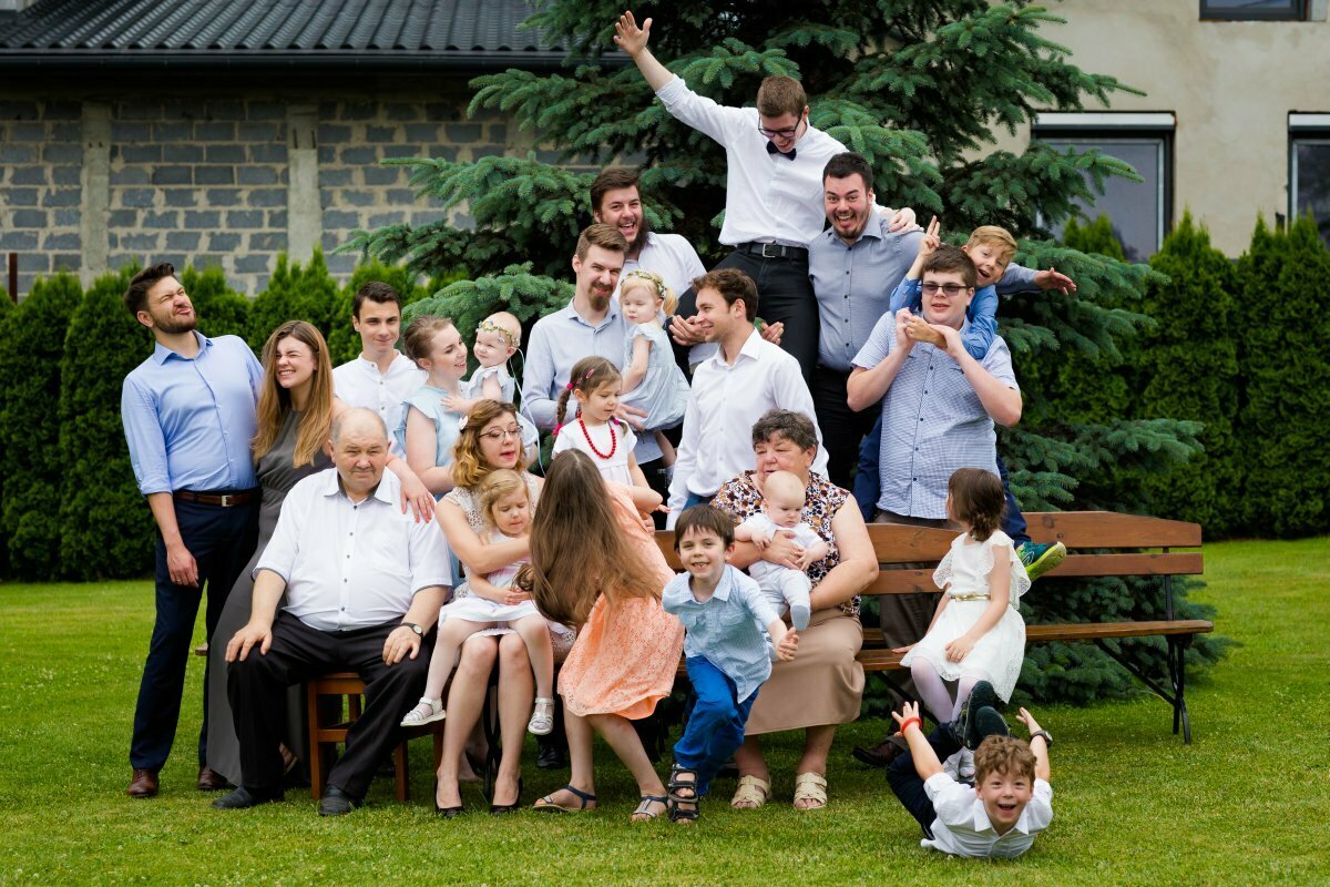 fotograf na chrzest czechowice, zdjecia z chrztu, fotograf bielsko, chrzest w kosciele Boboli w Czechowicach, dobry fotograf pszczyna, fotograf na chrzest slask, reportaz z chrzcin bielsko, fotografia chrzest bielsko, dobry fotograf bielsko, fotograf czechowice, zdjecia rodzinne slask, fotograf na chrzest bielsko, reportaz z chrztu bielsko, zdjecia rodzinne bielsko, fotograf rodzinny bielsko