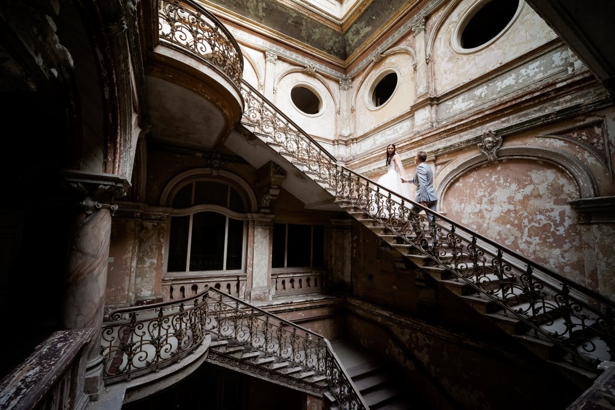 Fotografia na sesję ślubną Śląsk, sesja slubna na zamku, plener slubny w palacu, Zamek Krowiarki, Pałac krowiarki, sesja slubna w krowiarkach, fotograf na slub slask, zdjecia slubne slask, plener slubny krowiarki, www.magiaobrazu.com, fotografia slubna w Mosznej, plener slubny w Krakowie, fotograf slubny Krakow, oryginalna sesja slubna, fotograf slubny slask, sesja slubna slask, fotografia slubna, plener slubny na zamku, fotograf slubny Krakow,