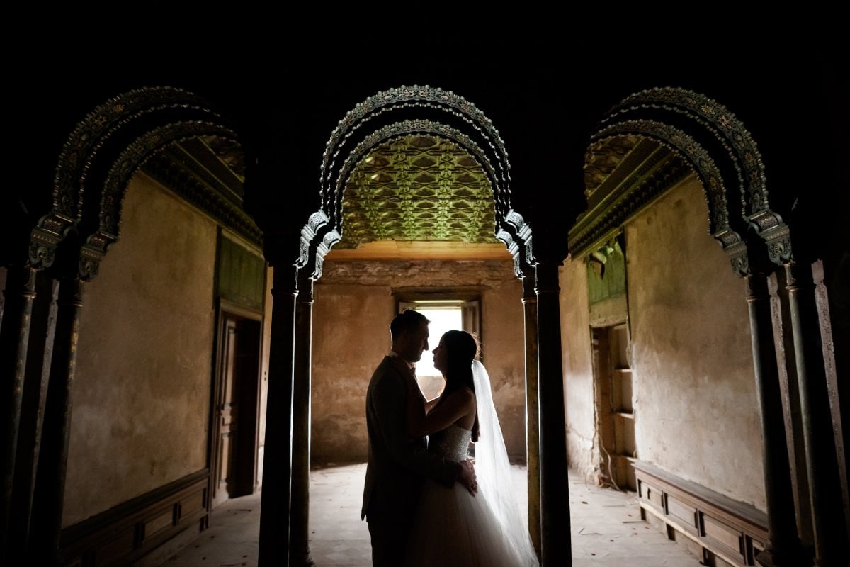 Fotograf na sesję ślubną Śląsk, sesja slubna na zamku, plener slubny w palacu, Zamek Krowiarki, Pałac krowiarki, sesja slubna w krowiarkach, fotograf na slub slask, zdjecia slubne slask, plener slubny krowiarki, www.magiaobrazu.com, fotografia slubna w Mosznej, plener slubny w Krakowie, fotograf slubny Krakow, oryginalna sesja slubna, fotograf slubny slask, sesja slubna slask, fotografia slubna, plener slubny na zamku, fotograf slubny Krakow,