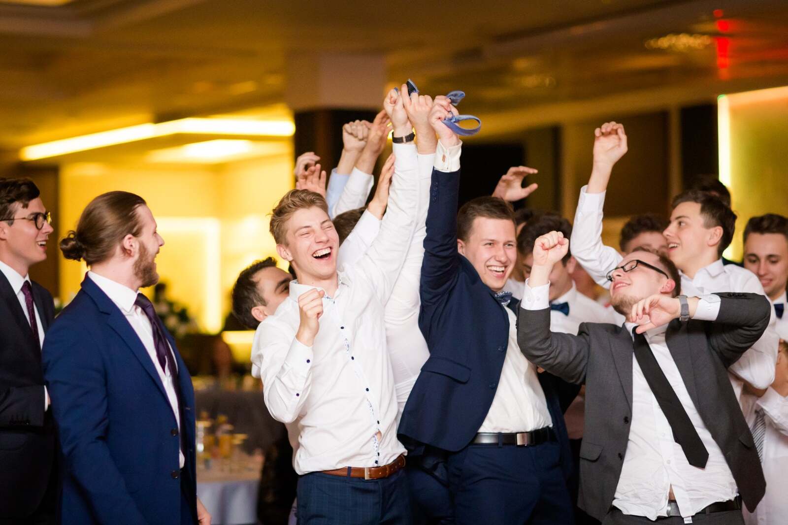 fotograf na ślub śląsk, fotografia slubna jastrzebie, zdjecia slubne jastrzebie, fotograf slubny jastrzebie, fotografia slubna slask, fotografia slubna katowice, zdjecia slubne katowice, fotograf slubny katowice, zdjecia slubne bielsko, zdjecia slubne mikolow, fotografia slubna mikolow, zdjecia slubne zory, fotografia slubna bielsko, wesele kompleks Dabrowka w Jastrzebiu, wesele w dabrowce jatrzebie,dwoch fotografow na slub, fotografia slubna krakow, fotograf na slub krakow, zdjecia slubne krakow, slub w mikolowie