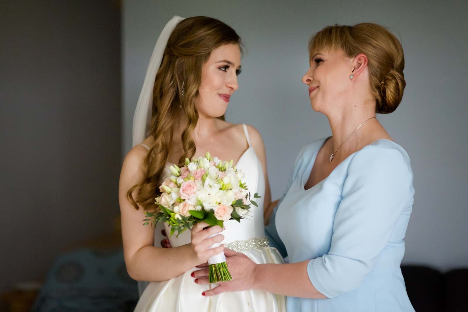 fotograf na ślub śląsk, fotografia slubna jastrzebie, zdjecia slubne jastrzebie, fotograf slubny jastrzebie, fotografia slubna slask, fotografia slubna katowice, zdjecia slubne katowice, fotograf slubny katowice, zdjecia slubne bielsko, zdjecia slubne mikolow, fotografia slubna mikolow, zdjecia slubne zory, fotografia slubna bielsko, wesele kompleks Dabrowka w Jastrzebiu, wesele w dabrowce jatrzebie,dwoch fotografow na slub, fotografia slubna krakow, fotograf na slub krakow, zdjecia slubne krakow, slub w mikolowie