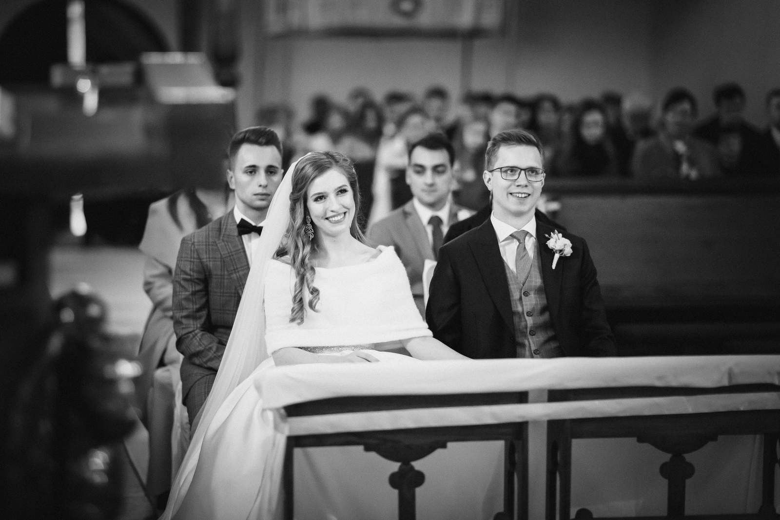 fotograf na ślub śląsk, fotografia slubna jastrzebie, zdjecia slubne jastrzebie, fotograf slubny jastrzebie, fotografia slubna slask, fotografia slubna katowice, zdjecia slubne katowice, fotograf slubny katowice, zdjecia slubne bielsko, zdjecia slubne mikolow, fotografia slubna mikolow, zdjecia slubne zory, fotografia slubna bielsko, wesele kompleks Dabrowka w Jastrzebiu, wesele w dabrowce jatrzebie,dwoch fotografow na slub, fotografia slubna krakow, fotograf na slub krakow, zdjecia slubne krakow, slub w mikolowie