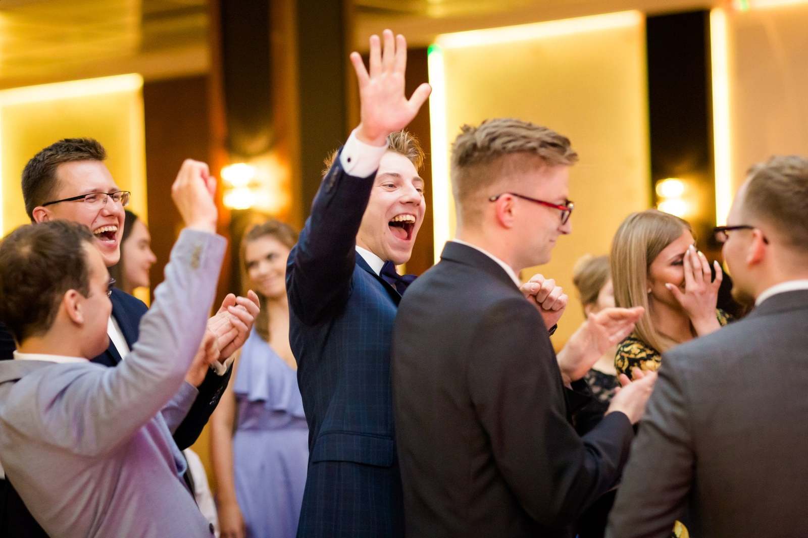 fotograf na ślub śląsk, fotografia slubna jastrzebie, zdjecia slubne jastrzebie, fotograf slubny jastrzebie, fotografia slubna slask, fotografia slubna katowice, zdjecia slubne katowice, fotograf slubny katowice, zdjecia slubne bielsko, zdjecia slubne mikolow, fotografia slubna mikolow, zdjecia slubne zory, fotografia slubna bielsko, wesele kompleks Dabrowka w Jastrzebiu, wesele w dabrowce jatrzebie,dwoch fotografow na slub, fotografia slubna krakow, fotograf na slub krakow, zdjecia slubne krakow, slub w mikolowie