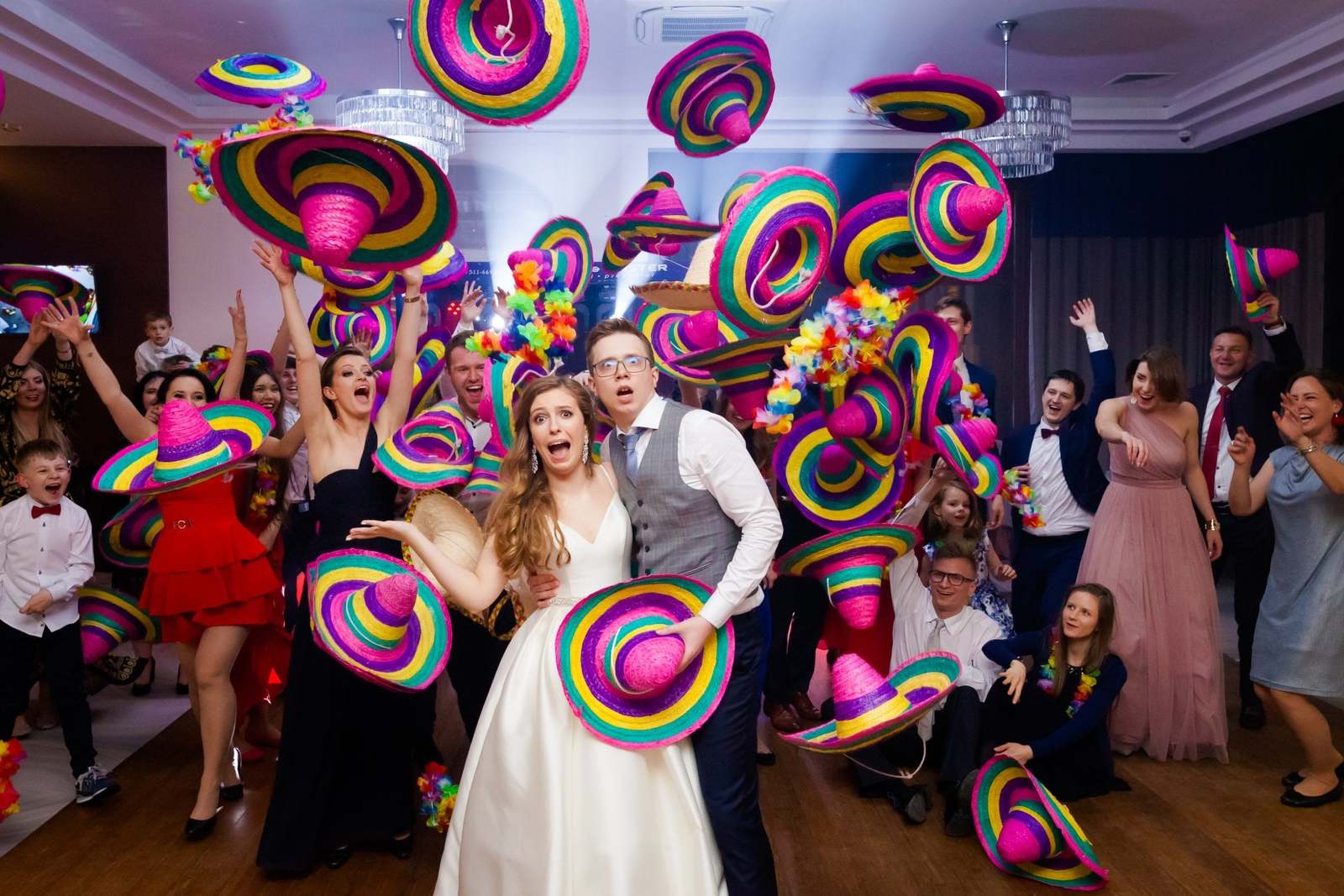 fotograf na ślub śląsk, fotografia slubna jastrzebie, zdjecia slubne jastrzebie, fotograf slubny jastrzebie, fotografia slubna slask, fotografia slubna katowice, zdjecia slubne katowice, fotograf slubny katowice, zdjecia slubne bielsko, zdjecia slubne mikolow, fotografia slubna mikolow, zdjecia slubne zory, fotografia slubna bielsko, wesele kompleks Dabrowka w Jastrzebiu, wesele w dabrowce jatrzebie,dwoch fotografow na slub, fotografia slubna krakow, fotograf na slub krakow, zdjecia slubne krakow, slub w mikolowie