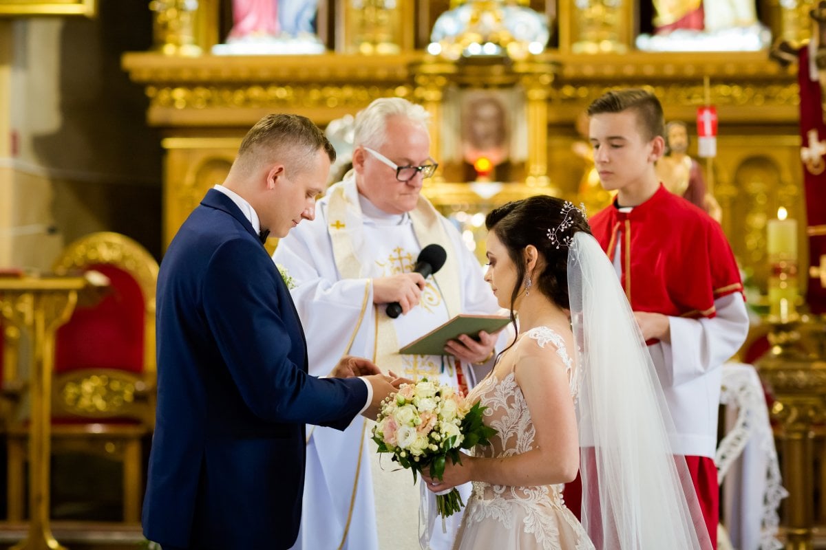 Fotografia slubna Czechowice, dworek stara cynkownia czechowice, wesele w starej cynkowni w czechowicach, wesele cynkownia czechowice, zdjecia slubne orzesze, slub w orzeszu, fotografia slubna slask, fotografia slubna katowice, zdjecia slubne katowice, fotograf slubny katowice, zdjecia slubne bielsko, zdjecia slubne mikolow, fotografia slubna mikolow, zdjecia slubne zory, fotografia slubna bielsko, dwoch fotografow na slub, fotografia slubna krakow, fotograf na slub krakow, zdjecia slubne krakow, slub w mikolowie