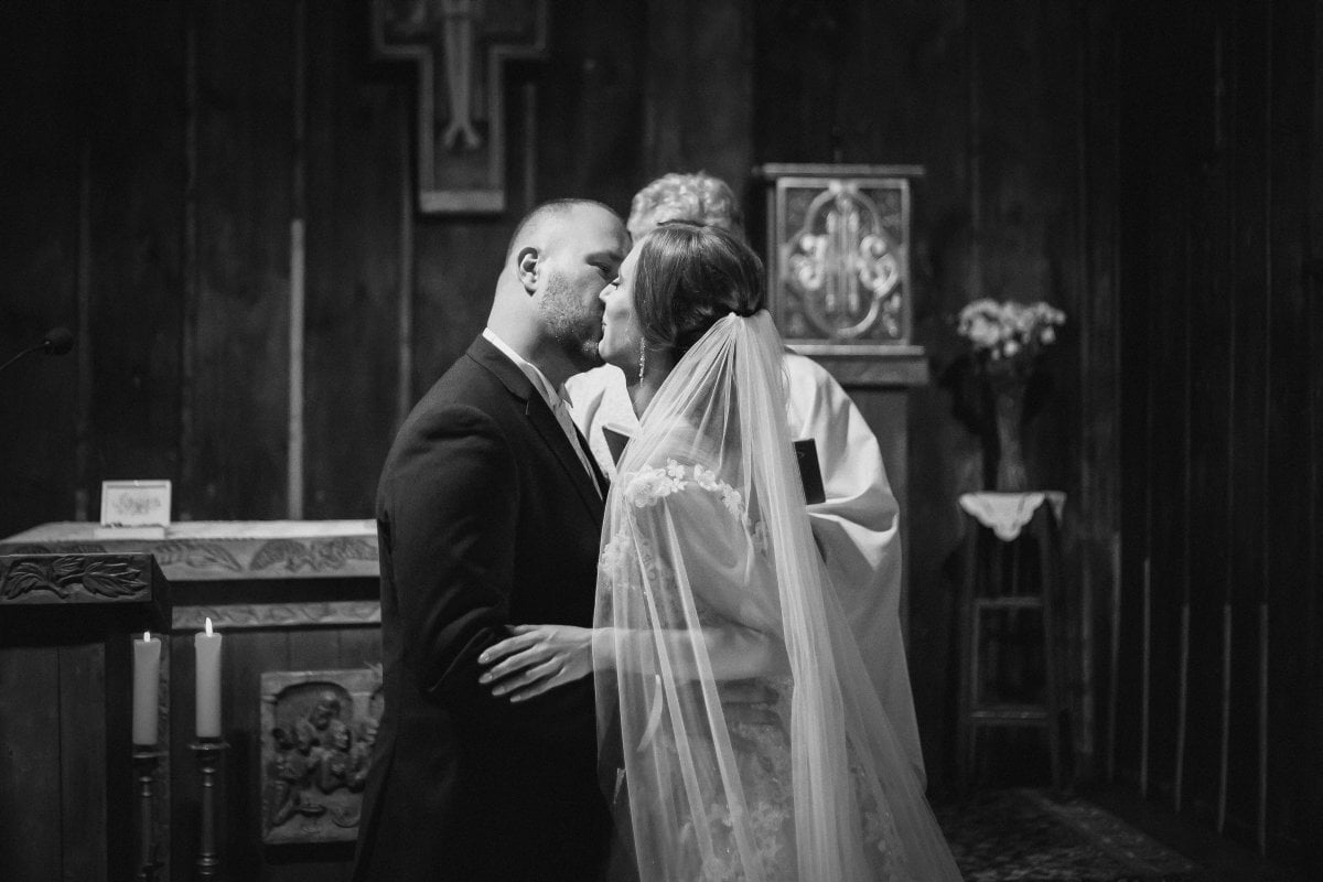 fotografia slubna Katowice, pałac dietla sosnowiec, fotograf slubny slask, zdjecia slubne slask, fotograf na slub slask, kosciol michala archaniola katowice, zdjecia slubne sosnowiec, zabytkowy samochod na slub, fotografia slubna sosnowiec,wesele w palacu dietla w sosnowcu, slub w parku kosciuszki, fotografia slubna slask, fotografia slubna katowice, zdjecia slubne katowice, fotograf slubny katowice, zdjecia slubne bielsko, zdjecia slubne mikolow, fotografia slubna bielsko, dwoch fotografow na slub, fotografia slubna krakow, fotograf na slub krakow, zdjecia slubne krakow,