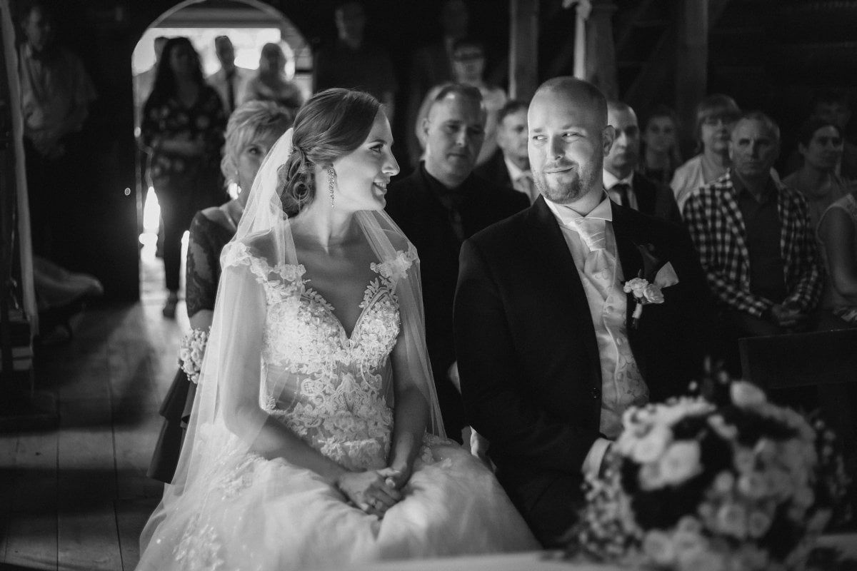 fotografia slubna Katowice, pałac dietla sosnowiec, fotograf slubny slask, zdjecia slubne slask, fotograf na slub slask, kosciol michala archaniola katowice, zdjecia slubne sosnowiec, zabytkowy samochod na slub, fotografia slubna sosnowiec,wesele w palacu dietla w sosnowcu, slub w parku kosciuszki, fotografia slubna slask, fotografia slubna katowice, zdjecia slubne katowice, fotograf slubny katowice, zdjecia slubne bielsko, zdjecia slubne mikolow, fotografia slubna bielsko, dwoch fotografow na slub, fotografia slubna krakow, fotograf na slub krakow, zdjecia slubne krakow,