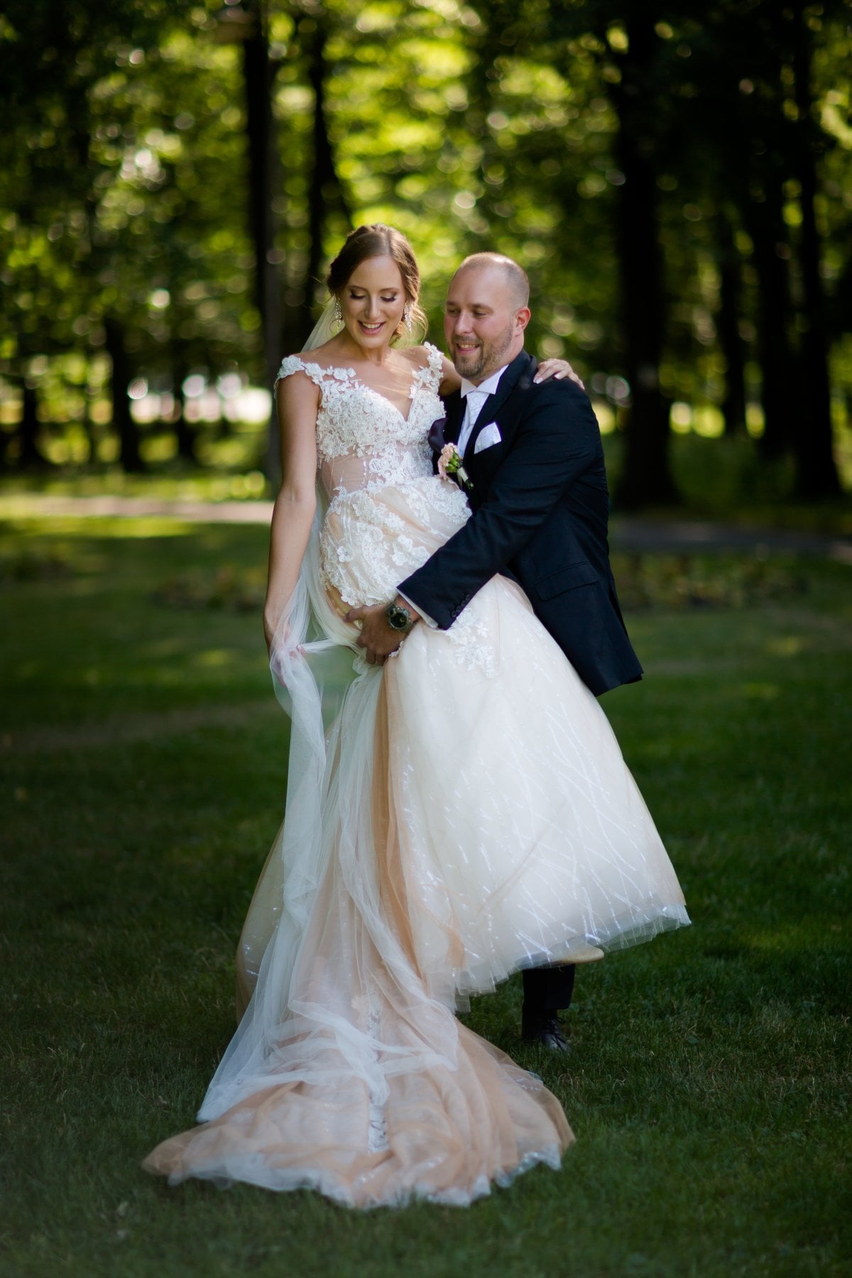 fotografia slubna Katowice, pałac dietla sosnowiec, fotograf slubny slask, zdjecia slubne slask, fotograf na slub slask, kosciol michala archaniola katowice, zdjecia slubne sosnowiec, zabytkowy samochod na slub, fotografia slubna sosnowiec,wesele w palacu dietla w sosnowcu, slub w parku kosciuszki, fotografia slubna slask, fotografia slubna katowice, zdjecia slubne katowice, fotograf slubny katowice, zdjecia slubne bielsko, zdjecia slubne mikolow, fotografia slubna bielsko, dwoch fotografow na slub, fotografia slubna krakow, fotograf na slub krakow, zdjecia slubne krakow,