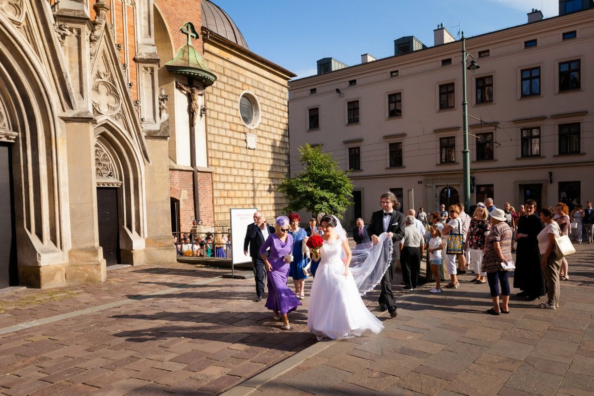 Fotografia ślubna Kraków, fotografia slubna, fotografia slubna krakow, zdjecia slubne krakow, fotograf slubny krakow, fotograf na wesele krakow, slub w klasztorze dominikanow krakow, slub dominikanie krakow, Hilton Garden Inn Krakow, wesele w Hiltonie Krakow, najlepsze zdjecia slubne, fotografia slubna slask, zdjecia slubne slask, fotografia slubna wieliczka, zdjecia slubne wieliczka, zdjecia slubne bielsko, fotograf slubny bielsko, www.magiaobrazu.com, zdjecia slubne bielsko, fotografia slubna slask, fotograf cieszyn, zdjecia slubne cieszyn