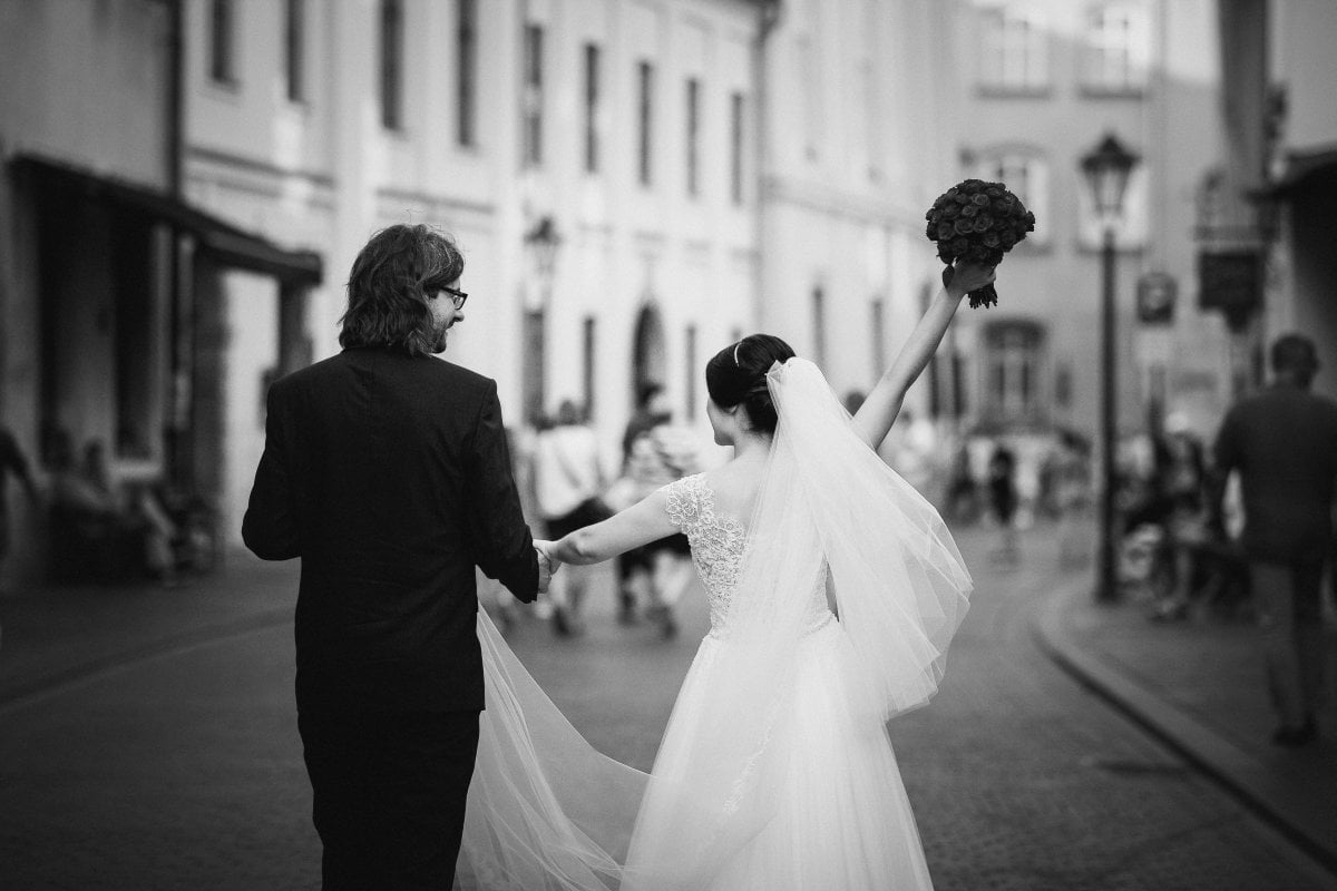 Fotografia ślubna Kraków, fotografia slubna, fotografia slubna krakow, zdjecia slubne krakow, fotograf slubny krakow, fotograf na wesele krakow, slub w klasztorze dominikanow krakow, slub dominikanie krakow, Hilton Garden Inn Krakow, wesele w Hiltonie Krakow, najlepsze zdjecia slubne, fotografia slubna slask, zdjecia slubne slask, fotografia slubna wieliczka, zdjecia slubne wieliczka, zdjecia slubne bielsko, fotograf slubny bielsko, www.magiaobrazu.com, zdjecia slubne bielsko, fotografia slubna slask, fotograf cieszyn, zdjecia slubne cieszyn