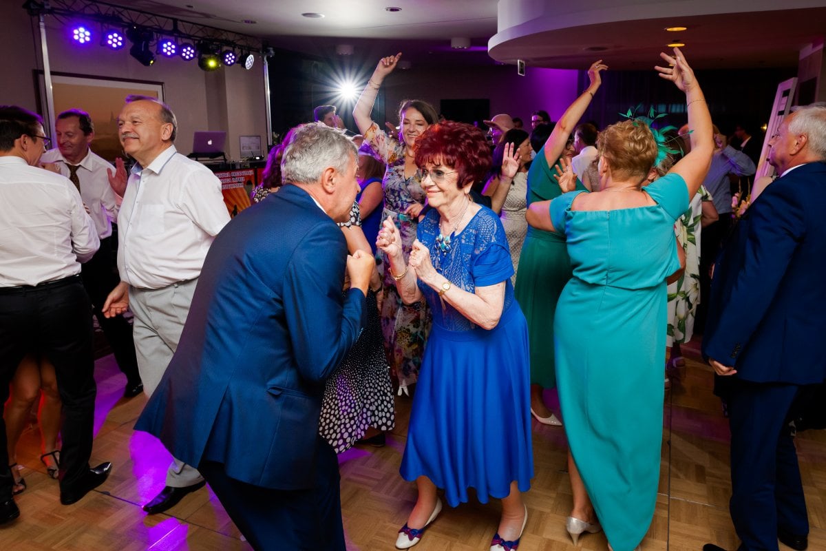 Fotografia ślubna Kraków, fotografia slubna, fotografia slubna krakow, zdjecia slubne krakow, fotograf slubny krakow, fotograf na wesele krakow, slub w klasztorze dominikanow krakow, slub dominikanie krakow, Hilton Garden Inn Krakow, wesele w Hiltonie Krakow, najlepsze zdjecia slubne, fotografia slubna slask, zdjecia slubne slask, fotografia slubna wieliczka, zdjecia slubne wieliczka, zdjecia slubne bielsko, fotograf slubny bielsko, www.magiaobrazu.com, zdjecia slubne bielsko, fotografia slubna slask, fotograf cieszyn, zdjecia slubne cieszyn