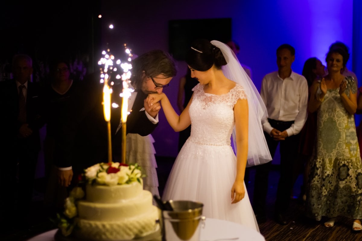 Fotografia ślubna Kraków, fotografia slubna, fotografia slubna krakow, zdjecia slubne krakow, fotograf slubny krakow, fotograf na wesele krakow, slub w klasztorze dominikanow krakow, slub dominikanie krakow, Hilton Garden Inn Krakow, wesele w Hiltonie Krakow, najlepsze zdjecia slubne, fotografia slubna slask, zdjecia slubne slask, fotografia slubna wieliczka, zdjecia slubne wieliczka, zdjecia slubne bielsko, fotograf slubny bielsko, www.magiaobrazu.com, zdjecia slubne bielsko, fotografia slubna slask, fotograf cieszyn, zdjecia slubne cieszyn