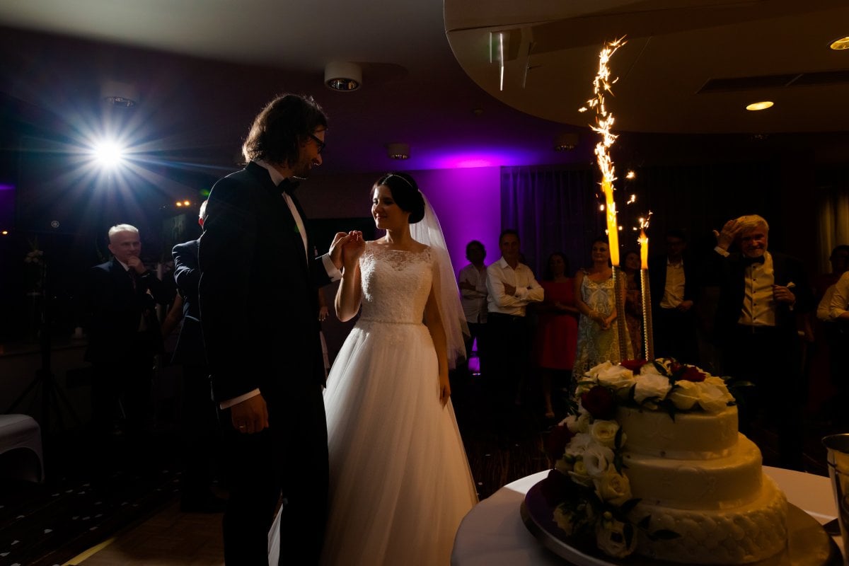 Fotografia ślubna Kraków, fotografia slubna, fotografia slubna krakow, zdjecia slubne krakow, fotograf slubny krakow, fotograf na wesele krakow, slub w klasztorze dominikanow krakow, slub dominikanie krakow, Hilton Garden Inn Krakow, wesele w Hiltonie Krakow, najlepsze zdjecia slubne, fotografia slubna slask, zdjecia slubne slask, fotografia slubna wieliczka, zdjecia slubne wieliczka, zdjecia slubne bielsko, fotograf slubny bielsko, www.magiaobrazu.com, zdjecia slubne bielsko, fotografia slubna slask, fotograf cieszyn, zdjecia slubne cieszyn