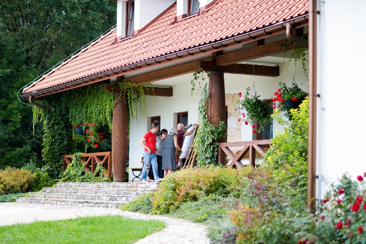 fotografia slubna myslenice, fotografia slubna katowice, zdjecia slubne katowice, fotograf slubny slask, fotograf na slub slask, dworek kociolek dobczyce, wesele w dworku kociolek w dobczycach, kosciol wspomozenia wiernych dobczyce, slub w kosciele wspomozenia wiernych w dobczycach, zdjecia slubne myslenice, fotografia slubna myslenice, fotograf slubny krakow, zdjecia slubne bielsko, zdjecia slubne mikolow, fotografia slubna bielsko, dwoch fotografow na slub, fotografia slubna krakow, fotograf na slub krakow, zdjecia slubne krakow,