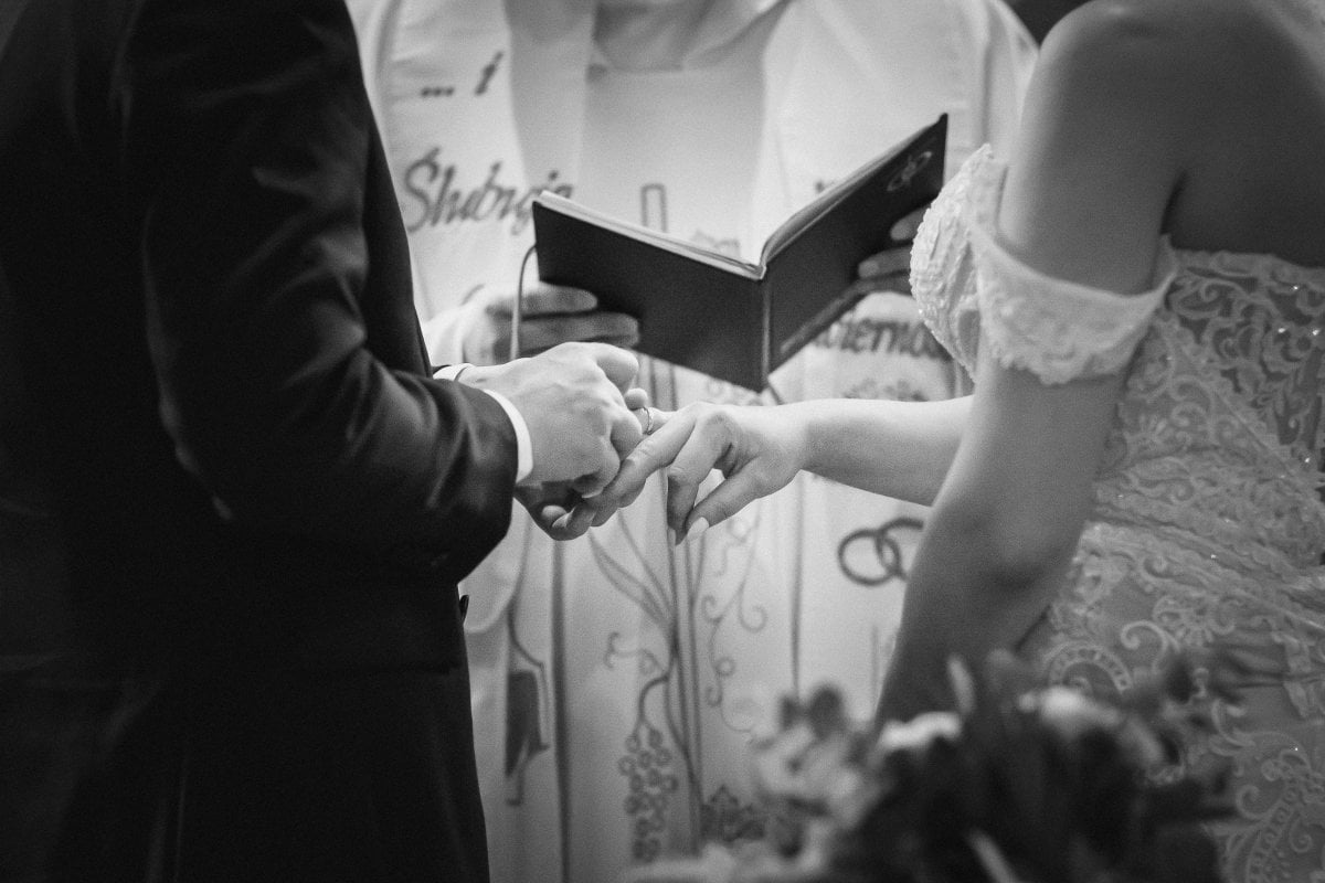 fotografia slubna myslenice, fotografia slubna katowice, zdjecia slubne katowice, fotograf slubny slask, fotograf na slub slask, dworek kociolek dobczyce, wesele w dworku kociolek w dobczycach, kosciol wspomozenia wiernych dobczyce, slub w kosciele wspomozenia wiernych w dobczycach, zdjecia slubne myslenice, fotografia slubna myslenice, fotograf slubny krakow, zdjecia slubne bielsko, zdjecia slubne mikolow, fotografia slubna bielsko, dwoch fotografow na slub, fotografia slubna krakow, fotograf na slub krakow, zdjecia slubne krakow,