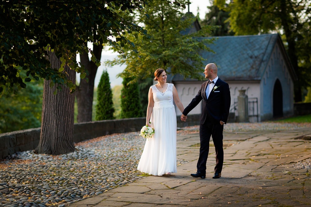 fotografia slubna, fotografia slubna krakow, zdjecia slubne krakow, fotograf slubny krakow, fotograf na wesele krakow, zdjecia slubne nowy sacz, fotografia slubna nowy sacz, zdjecia slubne brzesko, fotografia slubna brzesko, najlepsze zdjecia slubne, fotografia slubna slask, zdjecia slubne slask, fotografia weselna krakow, rejs lodka krakow, slub z widokiem na krakow, plener slubny w krakowie, zdjecia slubne bielsko, fotograf slubny bielsko, www.magiaobrazu.com, zdjecia slubne bielsko, fotografia slubna slask, fotograf cieszyn, zdjecia slubne cieszyn