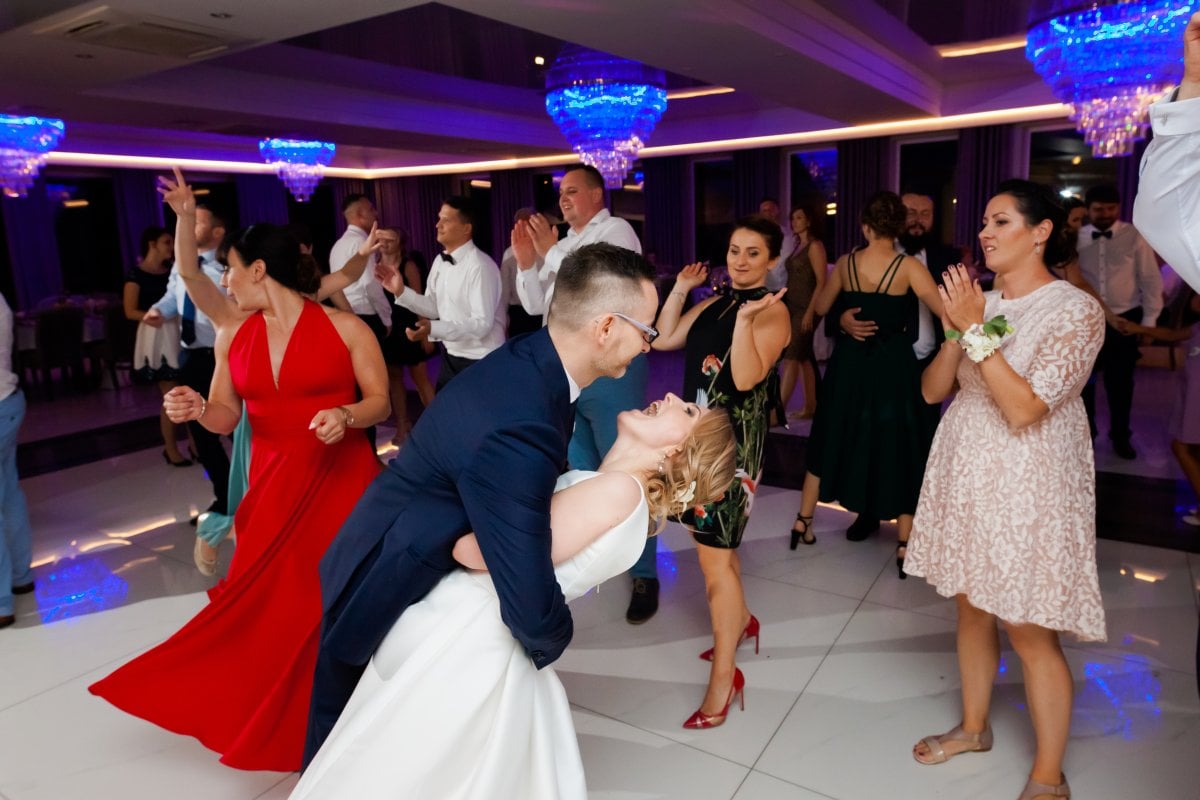 fotografia ślubna Śląsk, bialy dom rybnik, wesele w bialym domu rybnik, fotograf slubny slask, zdjecia slubne slask, fotografia slubna slask, fotografia slubna katowice, zdjecia slubne katowice, slub w rybniku, zdjecia slubne rybnik, wesele w rybniku, fotograf slubny katowice, zdjecia slubne bielsko, zdjecia slubne mikolow, fotografia slubna mikolow, zdjecia slubne zory, fotografia slubna bielsko, dwoch fotografow na slub, fotografia slubna krakow, fotograf na slub krakow, zdjecia slubne krakow,