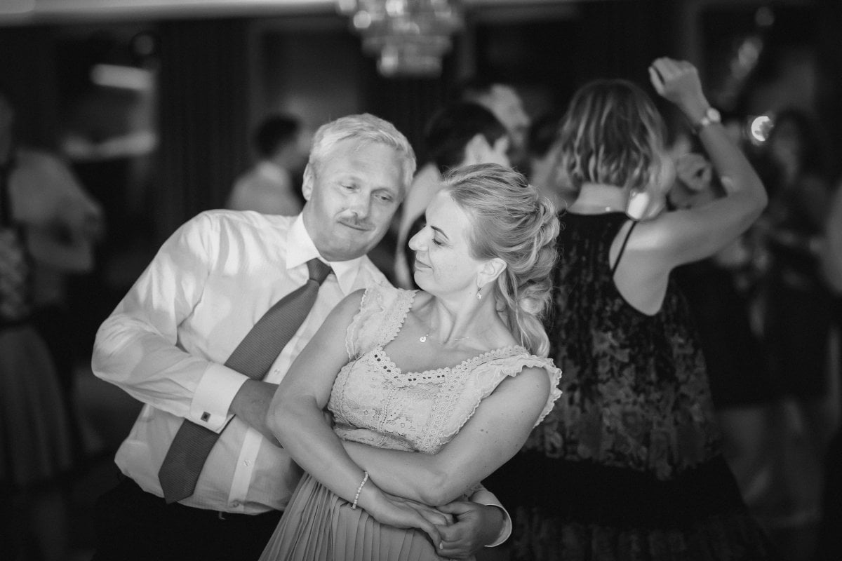 fotografia ślubna Śląsk, bialy dom rybnik, wesele w bialym domu rybnik, fotograf slubny slask, zdjecia slubne slask, fotografia slubna slask, fotografia slubna katowice, zdjecia slubne katowice, slub w rybniku, zdjecia slubne rybnik, wesele w rybniku, fotograf slubny katowice, zdjecia slubne bielsko, zdjecia slubne mikolow, fotografia slubna mikolow, zdjecia slubne zory, fotografia slubna bielsko, dwoch fotografow na slub, fotografia slubna krakow, fotograf na slub krakow, zdjecia slubne krakow,