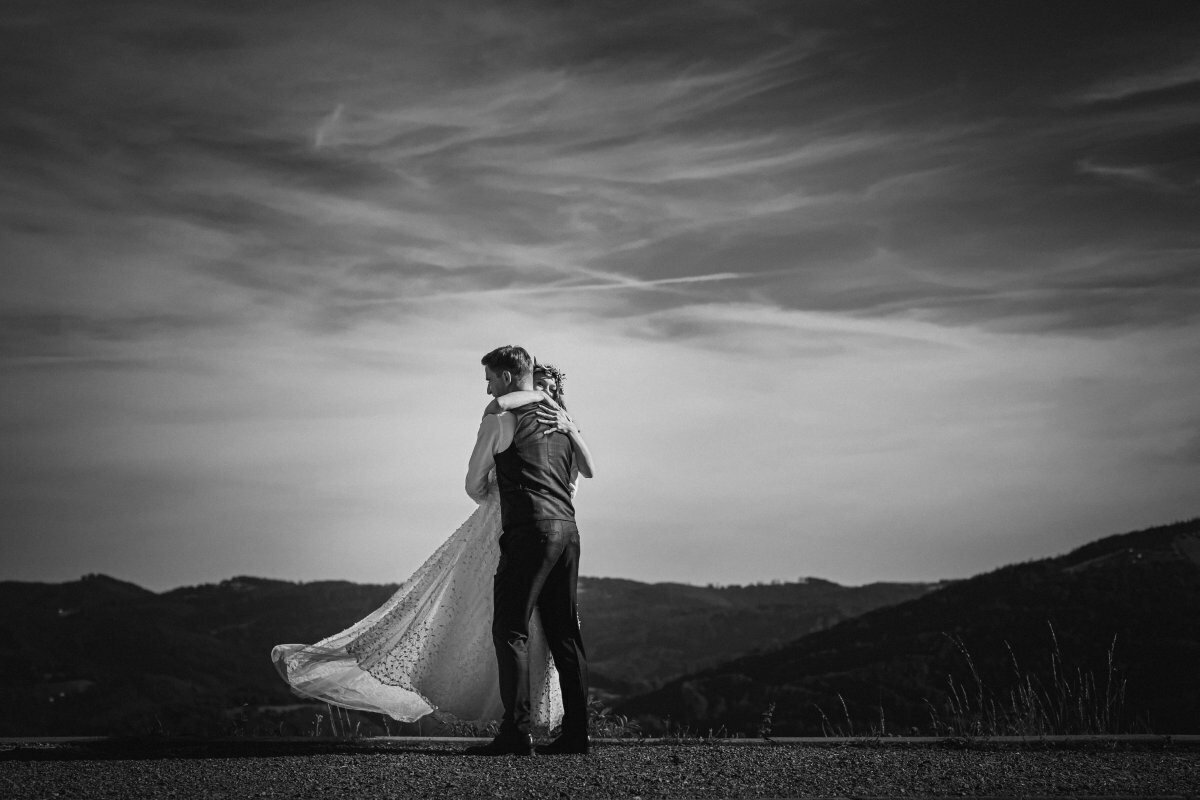 fotografia ślubna ustroń, sesja slubna w gorach, plener slubny w gorach, sesja slubna beskidy, plener slubny w beskidach, fotografia slubna bielsko, zdjecia slubne na rownicy, fotografia slubna ustron, plener slubny slask, zdjecia slubne bielsko, fotografia slubna bielsko, jesienny plener slubny, jesienna sesja slubna, fotografia slubna zywiec, zdjecia slubne zywiec, fotografia slubna slask, fotografia slubna katowice, zdjecia slubne katowice, fotograf slubny katowice, zdjecia slubne bielsko, fotograf slubny bielsko, zdjecia slubne slask, dwoch fotografow na slub, fotografia slubna krakow, zdjecia slubne zywiec, fotografia slubna zywiec