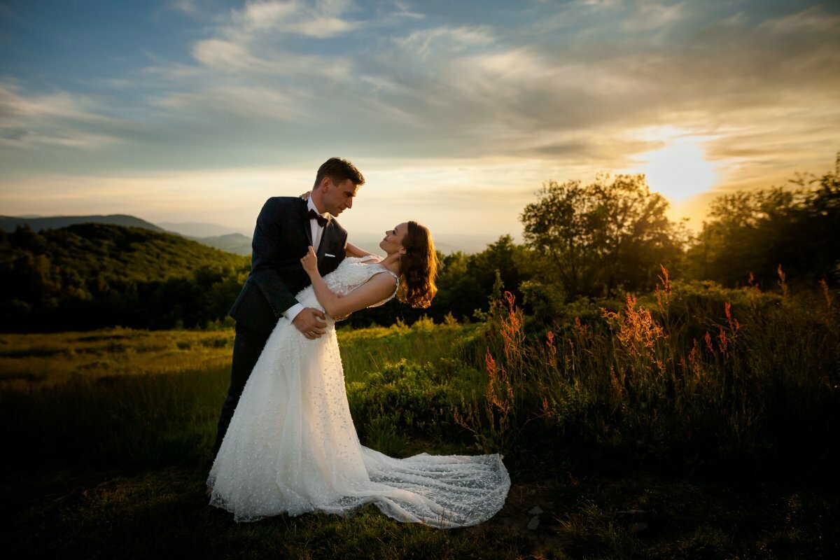 fotografia ślubna ustroń, sesja slubna w gorach, plener slubny w gorach, sesja slubna beskidy, plener slubny w beskidach, fotografia slubna bielsko, zdjecia slubne na rownicy, fotografia slubna ustron, plener slubny slask, zdjecia slubne bielsko, fotografia slubna bielsko, jesienny plener slubny, jesienna sesja slubna, fotografia slubna zywiec, zdjecia slubne zywiec, fotografia slubna slask, fotografia slubna katowice, zdjecia slubne katowice, fotograf slubny katowice, zdjecia slubne bielsko, fotograf slubny bielsko, zdjecia slubne slask, dwoch fotografow na slub, fotografia slubna krakow, zdjecia slubne zywiec, fotografia slubna zywiec