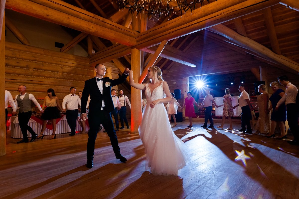 Fotografia ślubna Żywiec, wesele w dworku goralskim w lodygowicach, dworek goralski lodygowice, zdjecia slubne zywiec, fotografia slubna zywiec, wesele w goralskim stylu, zdjecia slubne slask, fotograf slubny slask, fotograf na wesele slask, fotograf slubny zywiec, fotografia slubna slask, fotograf slubny katowice, zdjecia slubne bielsko, fotografia slubna bielsko, dwoch fotografow na slub, fotografia slubna krakow, fotograf na slub krakow, zdjecia slubne krakow,