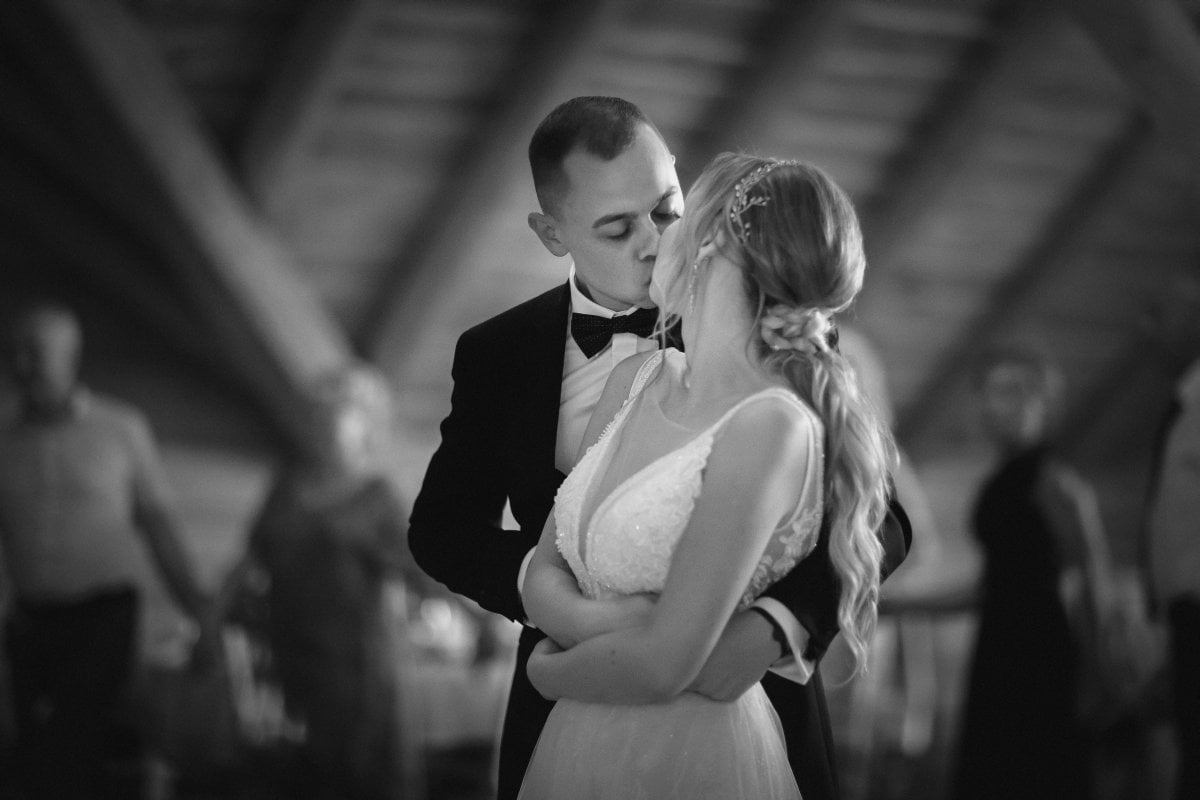 Fotografia ślubna Żywiec, wesele w dworku goralskim w lodygowicach, dworek goralski lodygowice, zdjecia slubne zywiec, fotografia slubna zywiec, wesele w goralskim stylu, zdjecia slubne slask, fotograf slubny slask, fotograf na wesele slask, fotograf slubny zywiec, fotografia slubna slask, fotograf slubny katowice, zdjecia slubne bielsko, fotografia slubna bielsko, dwoch fotografow na slub, fotografia slubna krakow, fotograf na slub krakow, zdjecia slubne krakow,