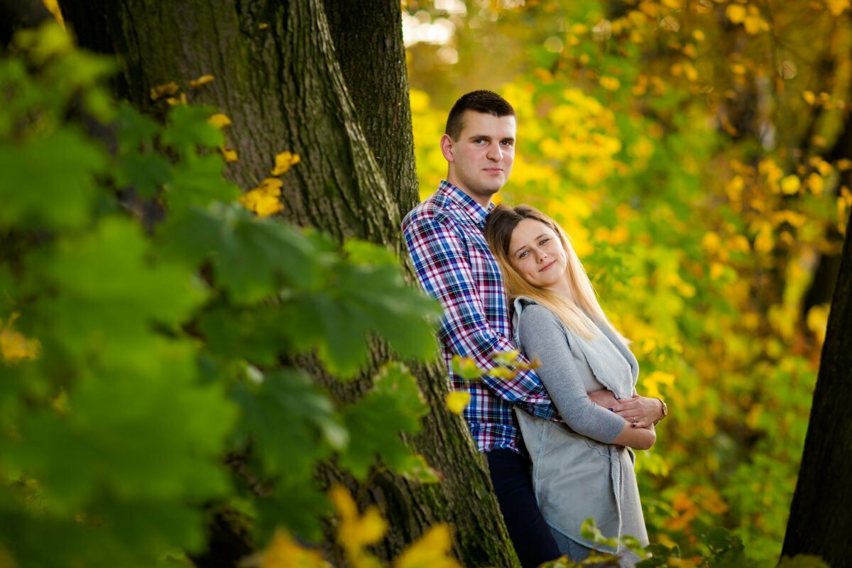 jesienne sesje narzeczenskie Pszczyna, sesja narzeczenska pszczyna, sesje narzeczenskie pszczyna, plener zareczynowy pszczyna, sesja zareczynowa pszczyna, sesja narzeczenska w parku, plener narzeczenski w parku, sesje narzeczenskie slask, zdjecia narzeczenskie slask, sesja narzeczenska katowice, sesja zareczynowa slask, zdjecia zareczynowe slask, www.magiaobrazu.com, fotografia slubna slask, fotograf slubny krakow, zdjecia slubne slask, fotograf slubny slask, zdjecia przedslubne slask, fotografia slubna slask, romantyczna sesja narzeczenska, engagement session, prewedding photosession,