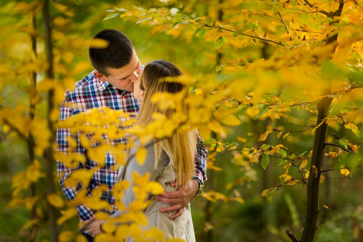 jesienne sesje narzeczenskie Pszczyna, sesja narzeczenska pszczyna, sesje narzeczenskie pszczyna, plener zareczynowy pszczyna, sesja zareczynowa pszczyna, sesja narzeczenska w parku, plener narzeczenski w parku, sesje narzeczenskie slask, zdjecia narzeczenskie slask, sesja narzeczenska katowice, sesja zareczynowa slask, zdjecia zareczynowe slask, www.magiaobrazu.com, fotografia slubna slask, fotograf slubny krakow, zdjecia slubne slask, fotograf slubny slask, zdjecia przedslubne slask, fotografia slubna slask, romantyczna sesja narzeczenska, engagement session, prewedding photosession,