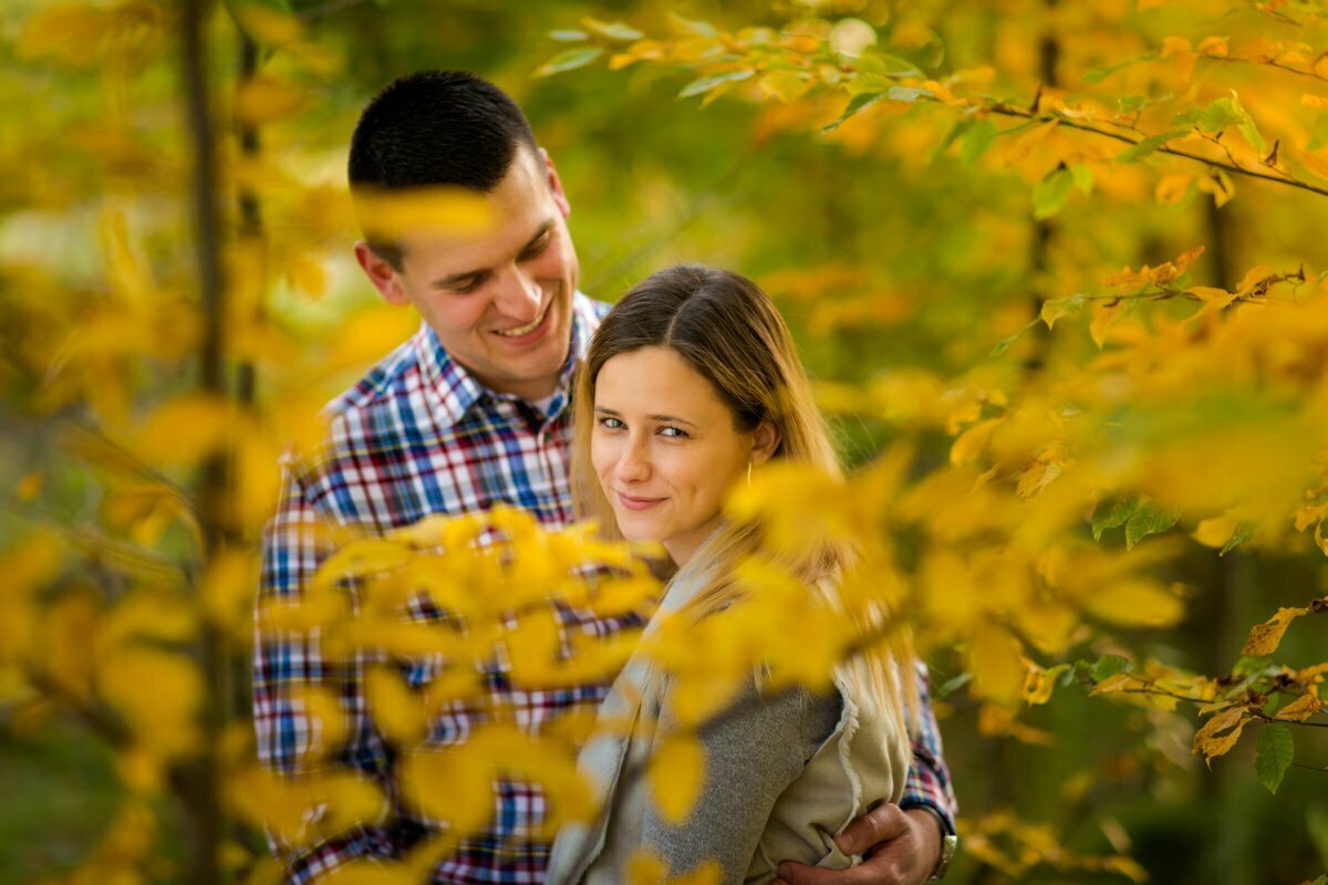 jesienne sesje narzeczenskie Pszczyna, sesja narzeczenska pszczyna, sesje narzeczenskie pszczyna, plener zareczynowy pszczyna, sesja zareczynowa pszczyna, sesja narzeczenska w parku, plener narzeczenski w parku, sesje narzeczenskie slask, zdjecia narzeczenskie slask, sesja narzeczenska katowice, sesja zareczynowa slask, zdjecia zareczynowe slask, www.magiaobrazu.com, fotografia slubna slask, fotograf slubny krakow, zdjecia slubne slask, fotograf slubny slask, zdjecia przedslubne slask, fotografia slubna slask, romantyczna sesja narzeczenska, engagement session, prewedding photosession,