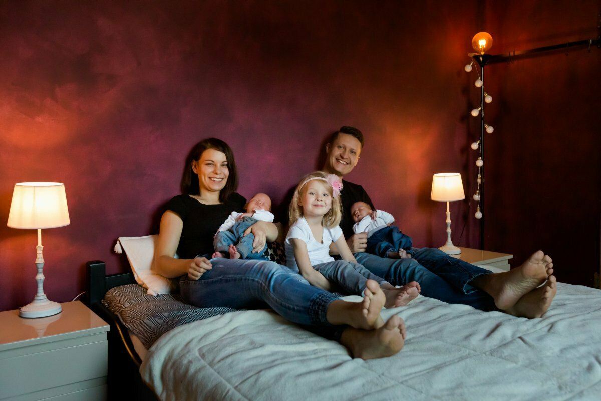 lifestylowa sesja rodzinna bielsko, lifestylowe sesje rodzinne bielsko, sesja noworodkowa z blizniakami bielsko, sesje dzieciece pszczyna, zdjecia dzieciece pszczyna, fotografia noworodkowa pszczyna, sesja rodzinna bielsko, fotografia rodzinna slask, zdjecia portretowe pszczyna, sesja portretowa bielsko, fotografia dziecieca bielsko, zdjecia dzieci bielsko, fotografia rodzinna bielsko-biala, fotografia rodzinna slask, fotograf rodzinny slask, fotograf czechowice, fotografia bielsko, zdjecia slask, www.magiaobrazu.com,