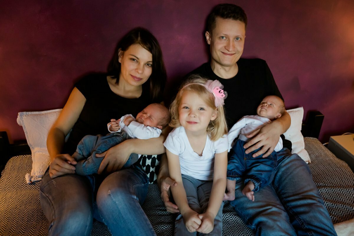 lifestylowa sesja rodzinna bielsko, lifestylowe sesje rodzinne bielsko, sesja noworodkowa z blizniakami bielsko, sesje dzieciece pszczyna, zdjecia dzieciece pszczyna, fotografia noworodkowa pszczyna, sesja rodzinna bielsko, fotografia rodzinna slask, zdjecia portretowe pszczyna, sesja portretowa bielsko, fotografia dziecieca bielsko, zdjecia dzieci bielsko, fotografia rodzinna bielsko-biala, fotografia rodzinna slask, fotograf rodzinny slask, fotograf czechowice, fotografia bielsko, zdjecia slask, www.magiaobrazu.com,