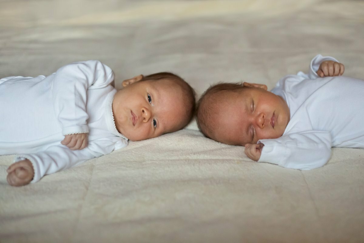 lifestylowa sesja rodzinna bielsko, lifestylowe sesje rodzinne bielsko, sesja noworodkowa z blizniakami bielsko, sesje dzieciece pszczyna, zdjecia dzieciece pszczyna, fotografia noworodkowa pszczyna, sesja rodzinna bielsko, fotografia rodzinna slask, zdjecia portretowe pszczyna, sesja portretowa bielsko, fotografia dziecieca bielsko, zdjecia dzieci bielsko, fotografia rodzinna bielsko-biala, fotografia rodzinna slask, fotograf rodzinny slask, fotograf czechowice, fotografia bielsko, zdjecia slask, www.magiaobrazu.com,