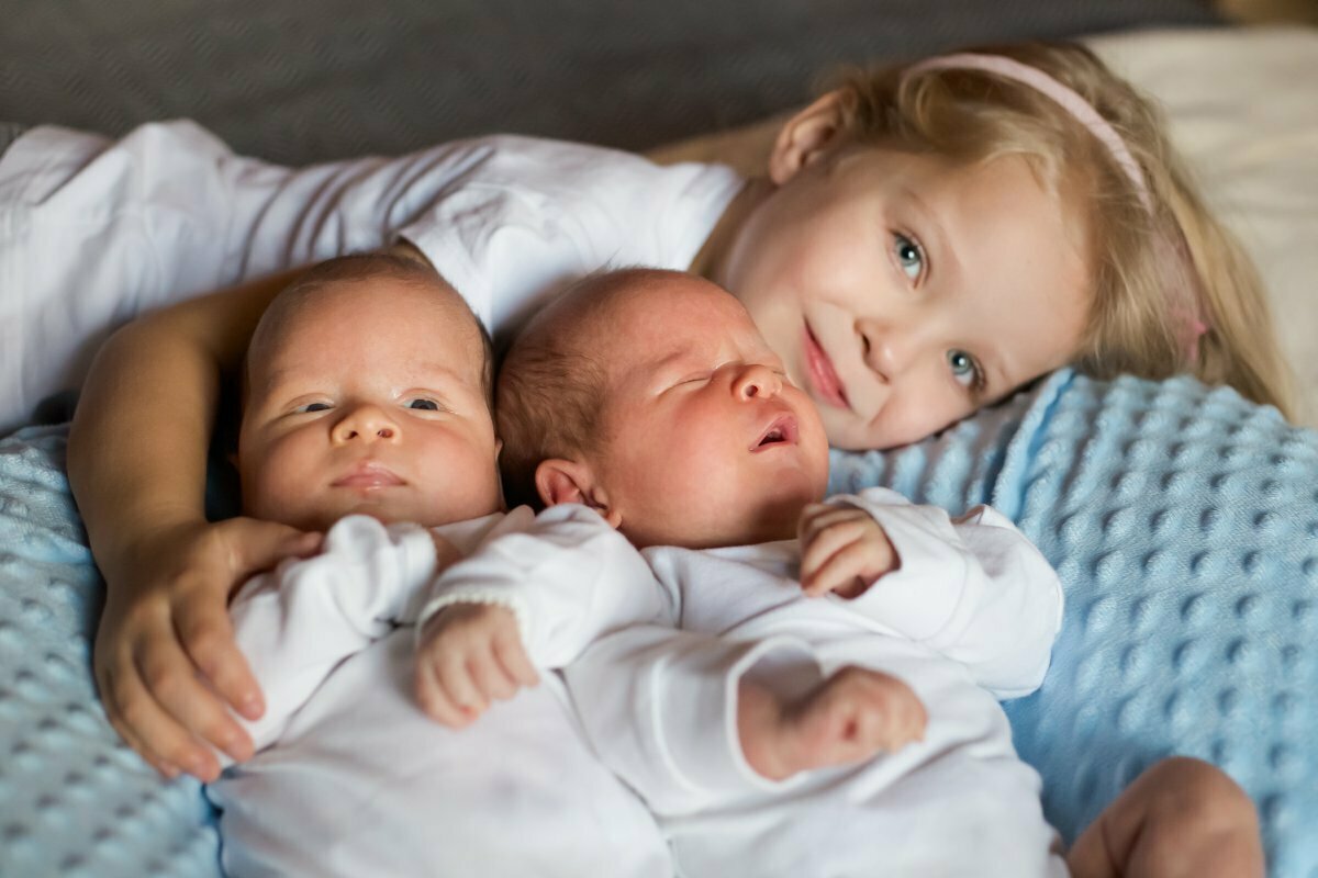 lifestylowa sesja rodzinna bielsko, lifestylowe sesje rodzinne bielsko, sesja noworodkowa z blizniakami bielsko, sesje dzieciece pszczyna, zdjecia dzieciece pszczyna, fotografia noworodkowa pszczyna, sesja rodzinna bielsko, fotografia rodzinna slask, zdjecia portretowe pszczyna, sesja portretowa bielsko, fotografia dziecieca bielsko, zdjecia dzieci bielsko, fotografia rodzinna bielsko-biala, fotografia rodzinna slask, fotograf rodzinny slask, fotograf czechowice, fotografia bielsko, zdjecia slask, www.magiaobrazu.com,