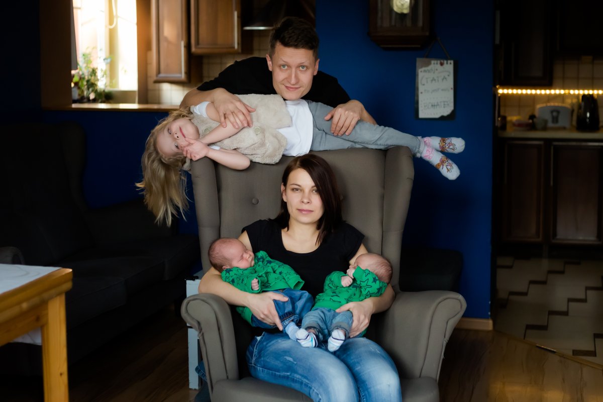 lifestylowa sesja rodzinna bielsko, lifestylowe sesje rodzinne bielsko, sesja noworodkowa z blizniakami bielsko, sesje dzieciece pszczyna, zdjecia dzieciece pszczyna, fotografia noworodkowa pszczyna, sesja rodzinna bielsko, fotografia rodzinna slask, zdjecia portretowe pszczyna, sesja portretowa bielsko, fotografia dziecieca bielsko, zdjecia dzieci bielsko, fotografia rodzinna bielsko-biala, fotografia rodzinna slask, fotograf rodzinny slask, fotograf czechowice, fotografia bielsko, zdjecia slask, www.magiaobrazu.com,