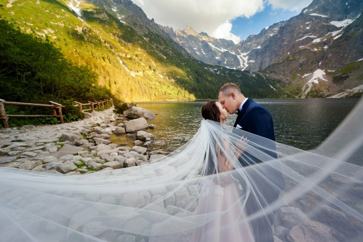 najlepsze zdjecia slubne, najpiekniejsze zdjecia slubne, fotografia slubna slask, zdjecia slubne slask, najlepszy fotograf slubny slask, plener slubny slask, sesje slubne slask, fotograf na slub slask, piekne fotografie slubne slask, dwoch fotografow na slub, fotografia weselna slask, fotografia weselna krakow, naturalna fotografia slubna, zdjecia slubne bielsko, fotograf slubny bielsko, fotografia slubna bielsko, zdjecia slubne krakow, fotografia slubna krakow, fotograf slubny krakow, oryginalna fotografia slubna, www.magiaobrazu.com,