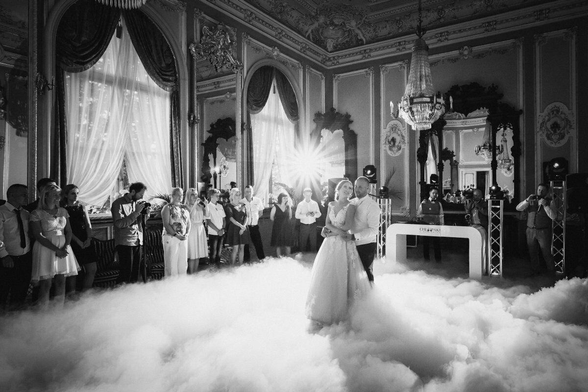 najlepsze zdjecia slubne, najpiekniejsze zdjecia slubne, fotografia slubna slask, zdjecia slubne slask, najlepszy fotograf slubny slask, plener slubny slask, sesje slubne slask, fotograf na slub slask, piekne fotografie slubne slask, dwoch fotografow na slub, fotografia weselna slask, fotografia weselna krakow, naturalna fotografia slubna, zdjecia slubne bielsko, fotograf slubny bielsko, fotografia slubna bielsko, zdjecia slubne krakow, fotografia slubna krakow, fotograf slubny krakow, oryginalna fotografia slubna, www.magiaobrazu.com,